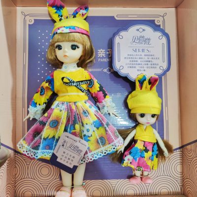 2 pis premium doll set