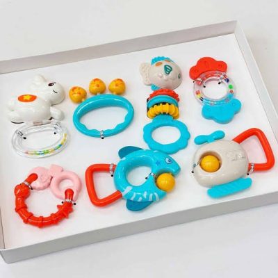 7 pis huanger premier rattle box